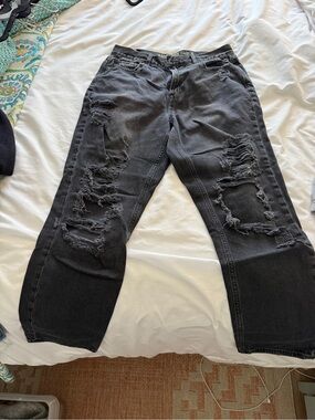 American Eagle Outfitters Black Distressed Skinny Jeans